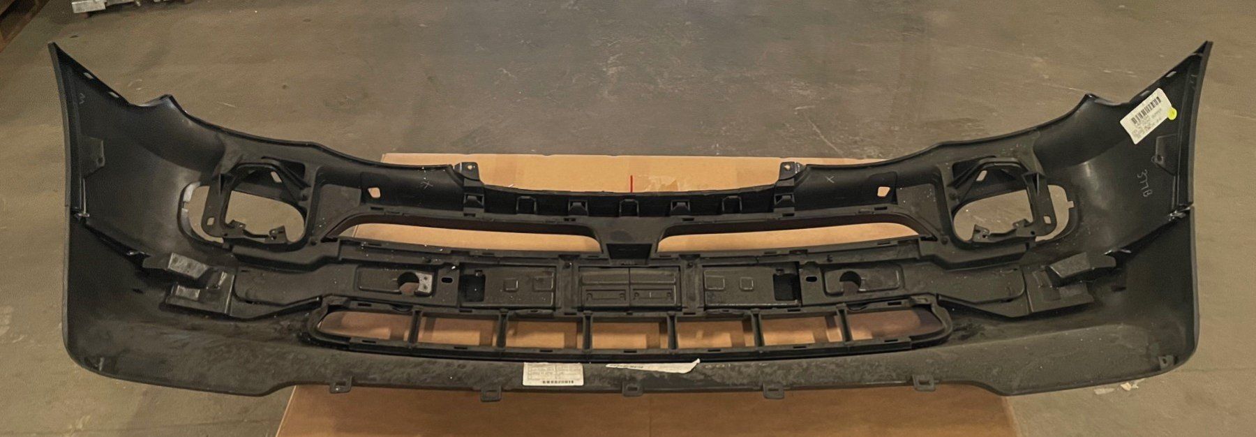 BMW Tutti pezzi di ricambio auto: BMW X5 pare-chocs avant – Nuovo (secondo la descrizione) da Satigny venduto da rfo59 4