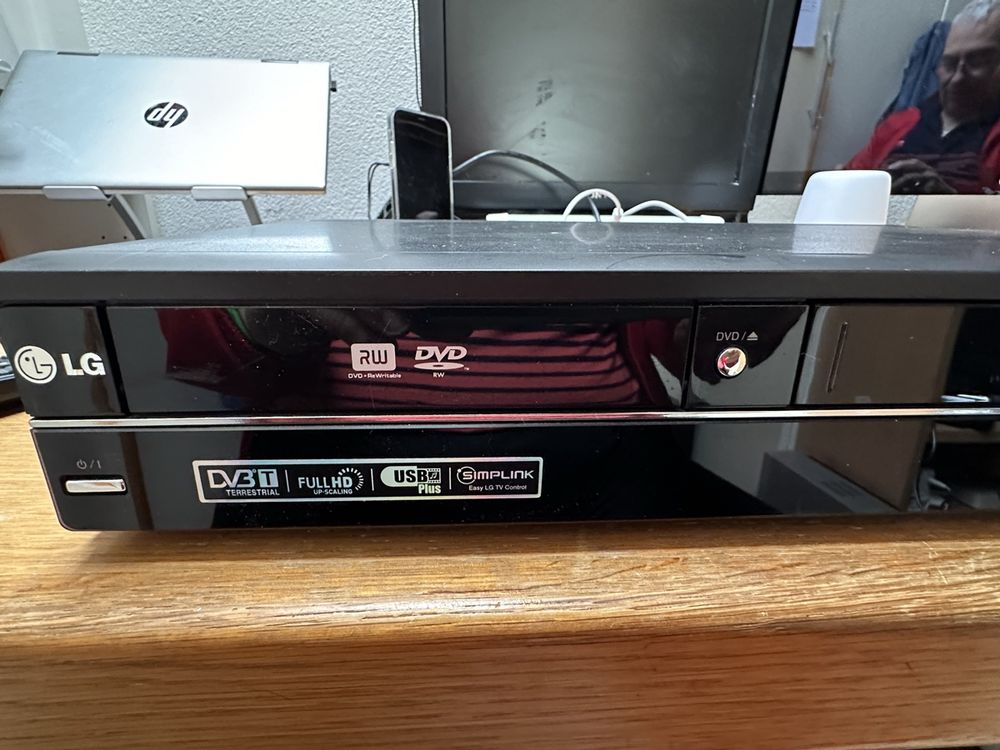 LG RCT699H Lettore e Registratore DVD e VHS (Gebraucht) in Olivone für ...