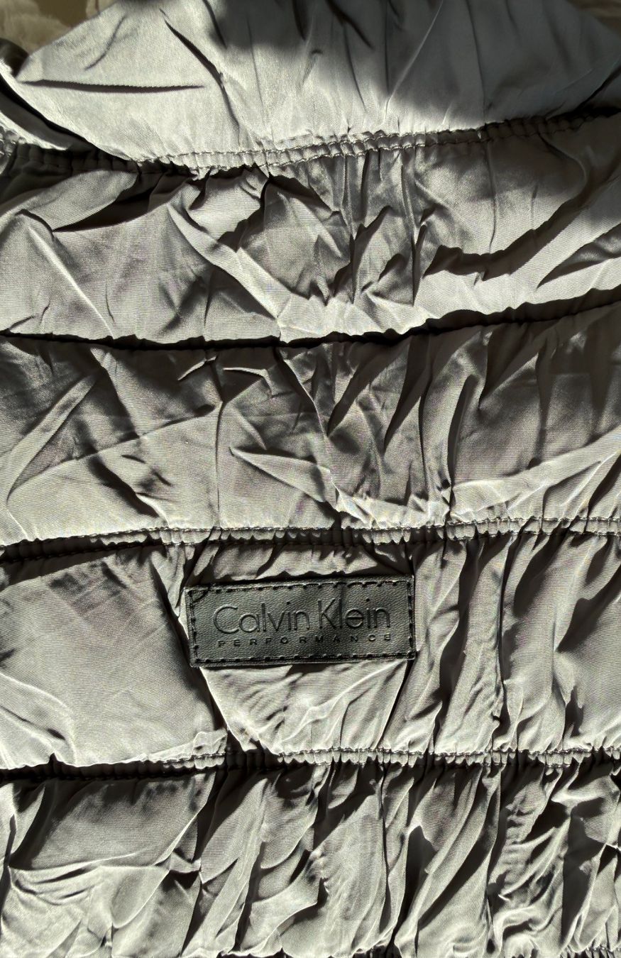 Calvin Klein Gilet & Giacche senza maniche: Calvin Klein - Performance Weste / Vintage - M – Usato da Basel venduto da Mezze 1