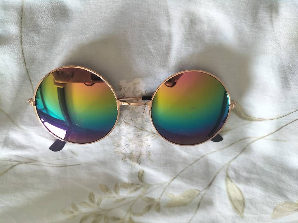 Occhiali & Lenti: Lunettes de soleil colorés psychédélique  – Usato da Vevey venduto da fra_fs8w 2