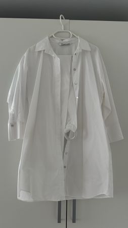 Elegante Zara Hemdbluse, Grösse M – Perfekt für den Sommer!