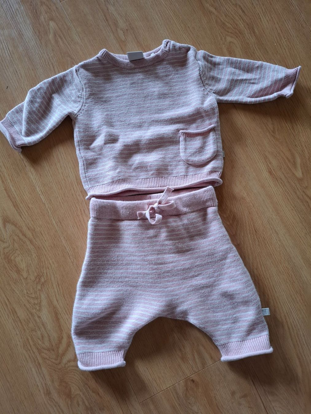 Lotti & Set di vestiti: Mädchen Kleidersets Gr. 56 – Usato da Riggisberg venduto da simsalabim020