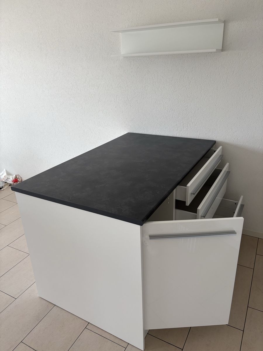 Cucine complete: Îlot de cuisine Home24 – Usato da Les Bois venduto da rjo_8ydv 3
