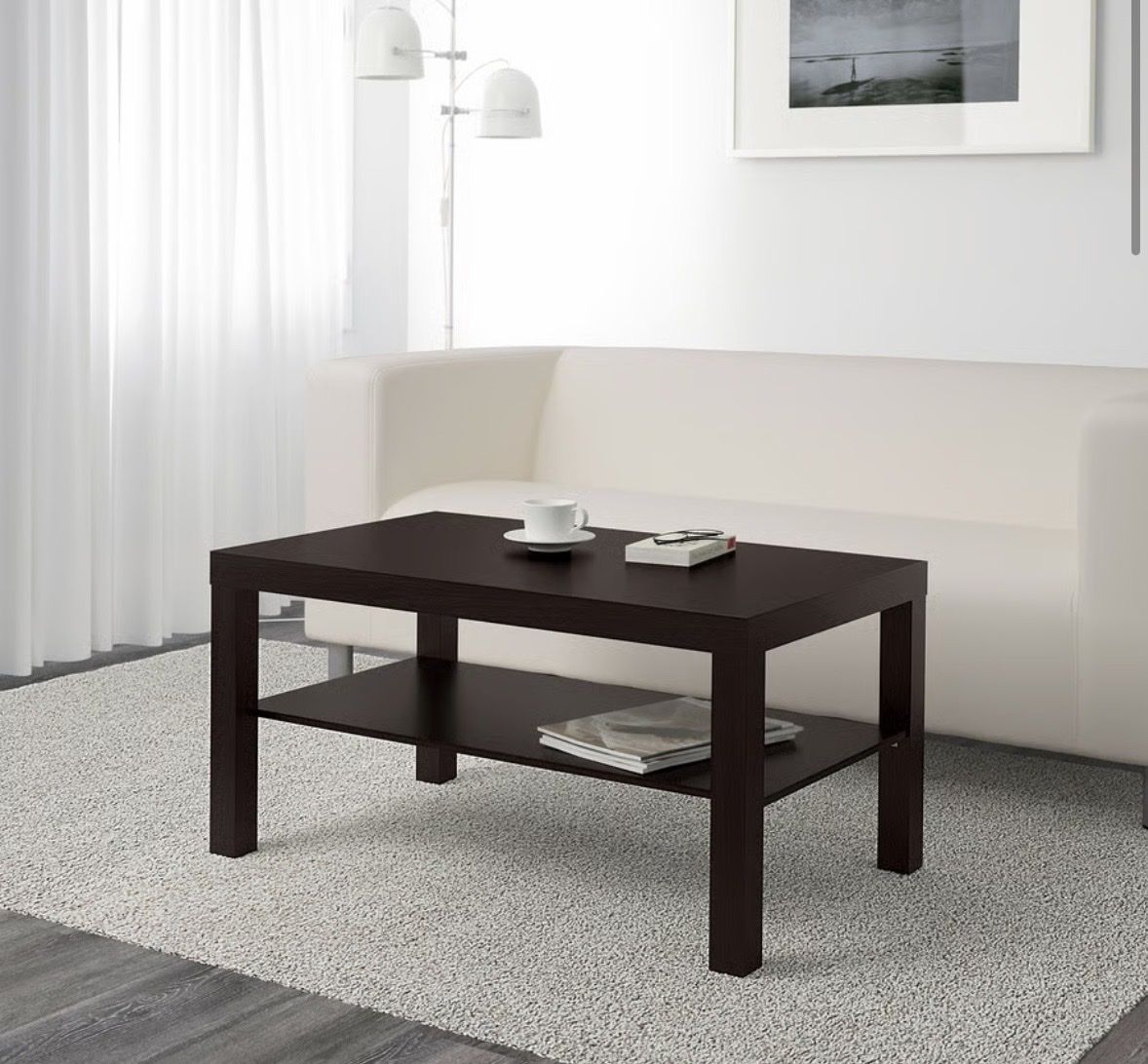 Tavoli: Ikea Salontisch – Usato da Sevelen venduto da Stopglobal.