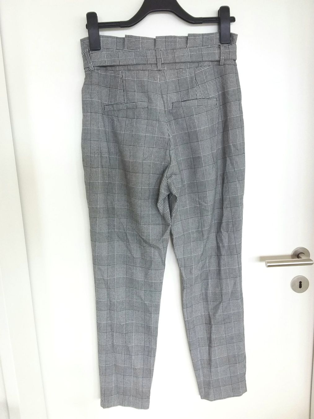 Vero Moda Pantaloni: VERO MODA Hose, Gr M/32 – Usato da Uitikon Waldegg venduto da Risibisi7 1