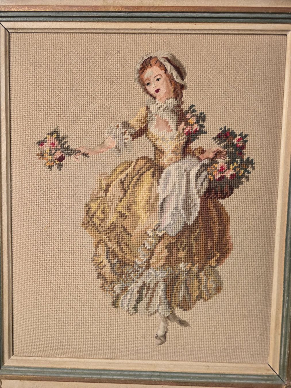 Posters & Illustrations: Gesticktes Bild mit Dame und Blumen im Rahmen – D'occasion à St gallen par bb_12 2