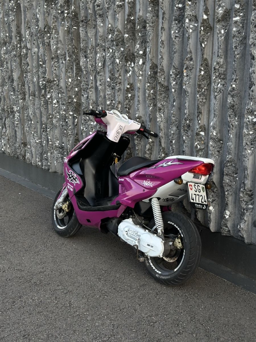 Yamaha Strada: Yamaha Aerox  – Usato da St. Gallen venduto da Forst_18H 2