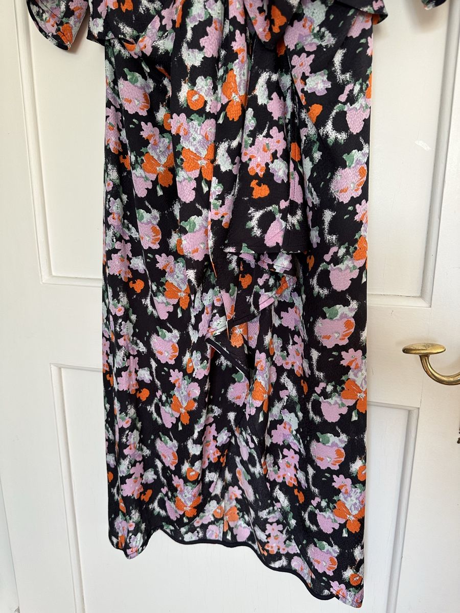 Essentiel Antwerp Vestiti: Essentiel Antwerp Kleid – Nuovo (secondo la descrizione) da Zollikon venduto da _M65_ 3
