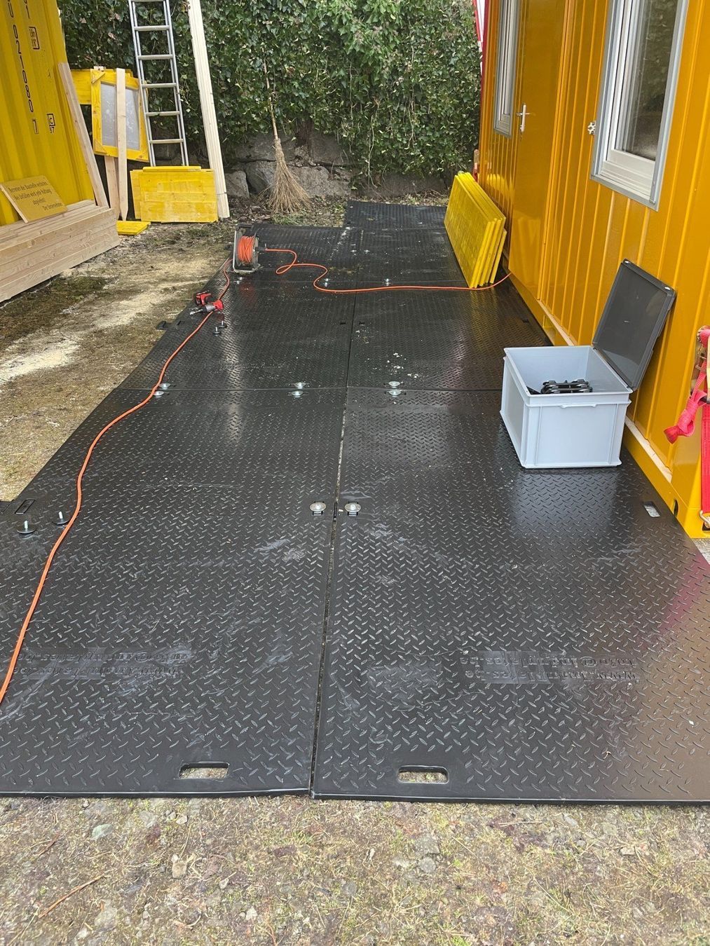 Rivestimenti per pavimenti: Bodenschutzplatten AKTION – Nuovo e nell'imballaggio originale da Lippoldswilen venduto da pzlipp 5