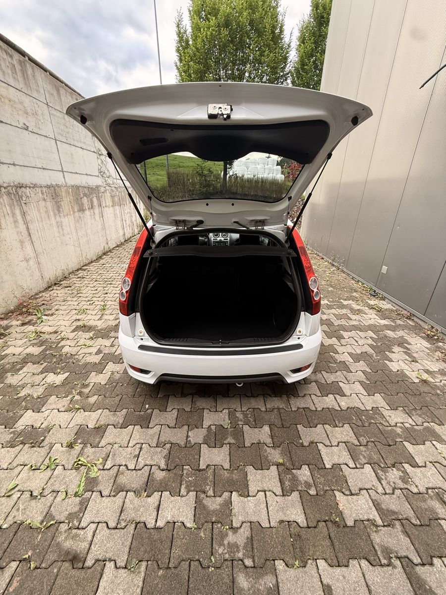 Ford Automobili: Ford fiesta 1.4 – Usato da Bischofszell venduto da McLuca81 3
