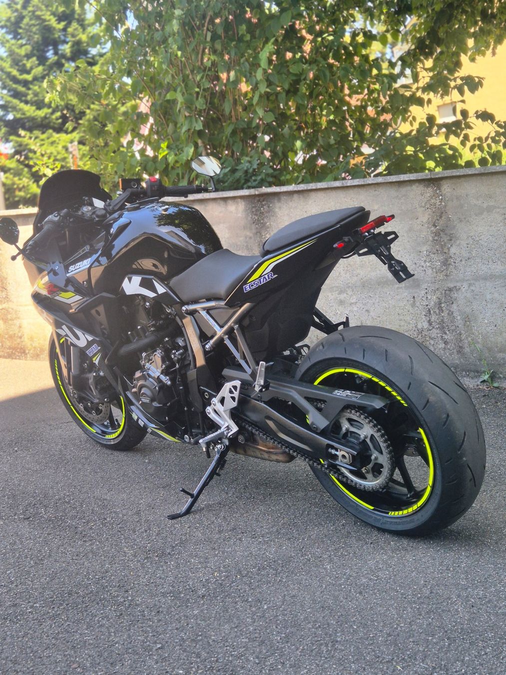 Suzuki Strada: Suzuki GSX 8 R - 35kW – Nuovo (secondo la descrizione) da Allschwil venduto da DiamondMoto 2