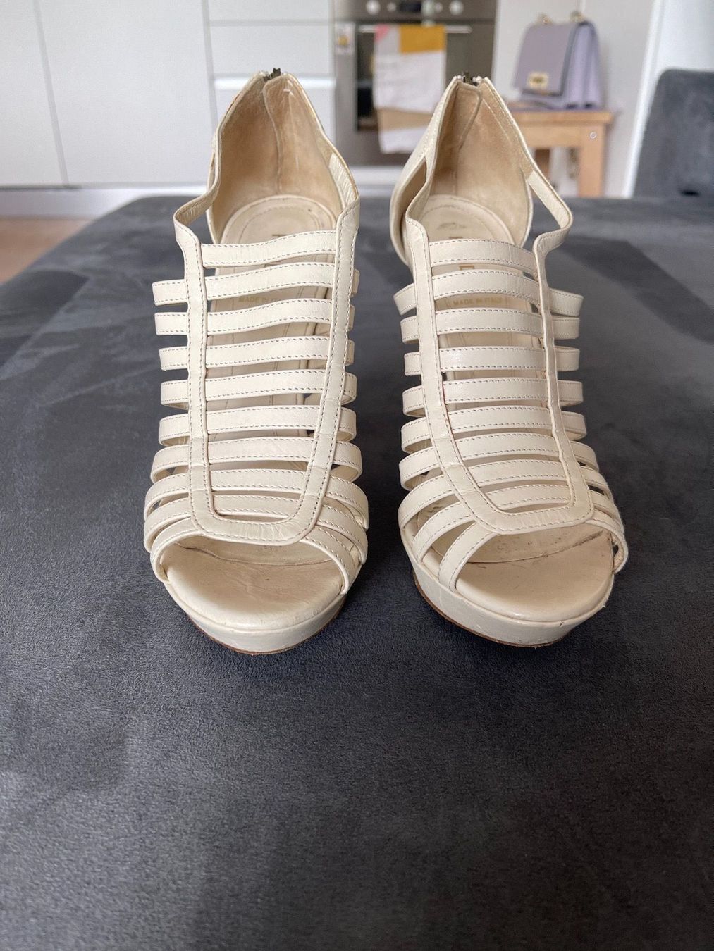 Fendi Scarpe da donna: Fendi shoes – Usato da Sorengo venduto da dis_tfq6
