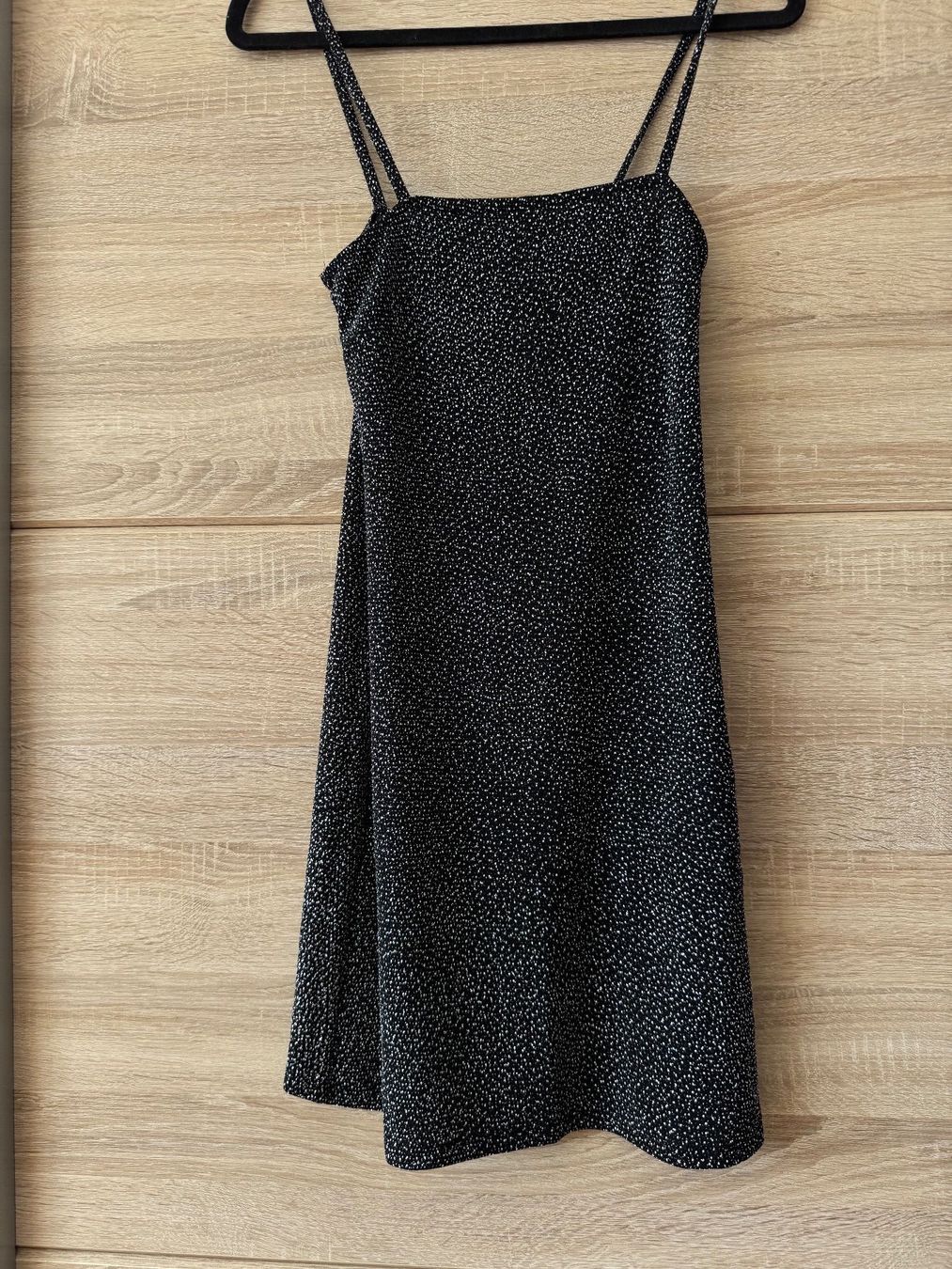 Pull&Bear Vestiti: Mini robe noire à paillettes – Nuovo (secondo la descrizione) da Montreux venduto da Izapechee