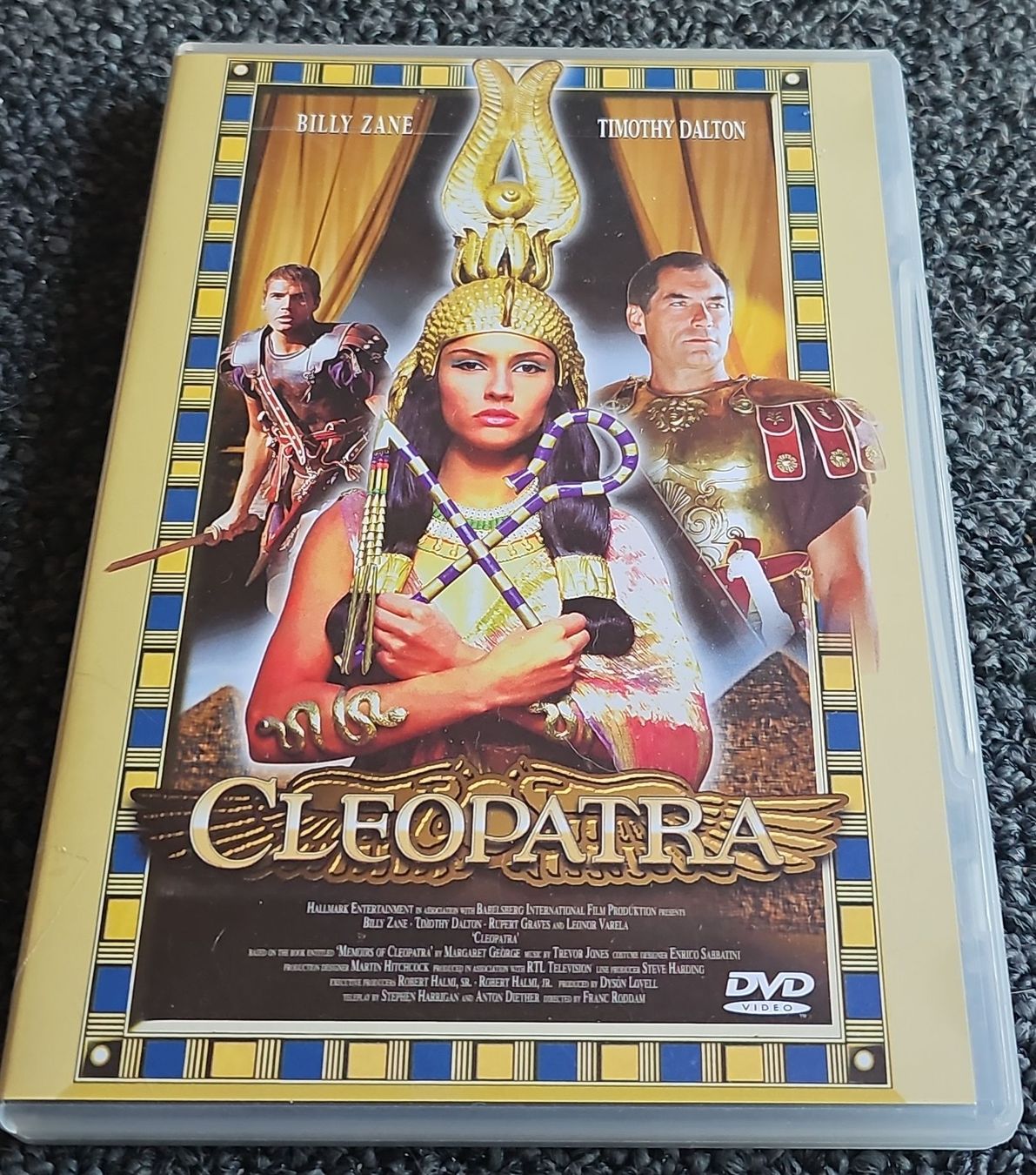 Tutti i DVDs: DVD Cleopatra (22321) – Usato da Ruswil venduto da jan_bxl5
