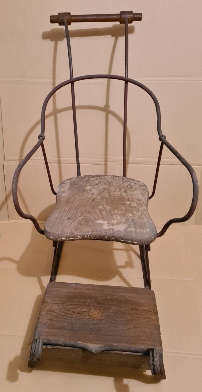 Schlitteln: Antiker Schiebeschlitten Biedermeier um 1870 – Gebraucht aus Benglen von Pril77 1