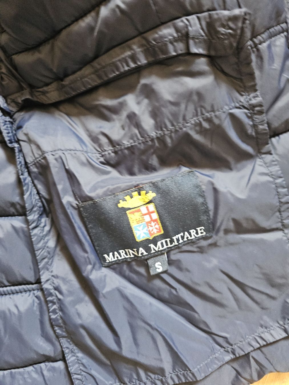 Vestes: Dünne Daunenjacke Blau – Neuf avec emballage d'origine à Belp par fabiocardoso 2