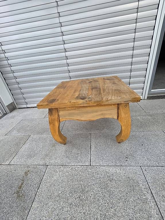 Tables: Holztisch – D'occasion à Siebnen par mar_n7g9 1