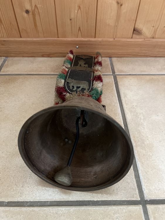 Campanacci mucche: Traditionelle Kuhglocke, Schelle, Glocke – Usato da Chur venduto da cnu_8fur 2