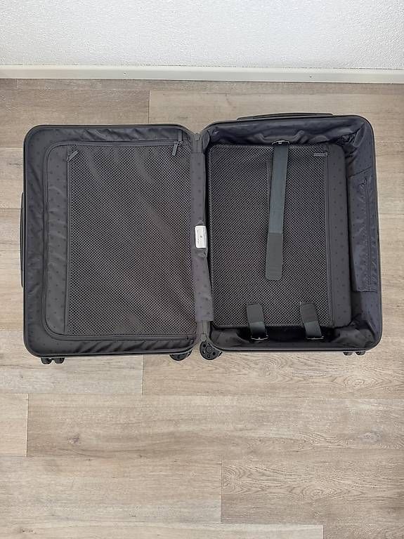 Rimowa Valigie: Rimowa Cabin Sleeve – Usato da Gais venduto da luk_2skm 3