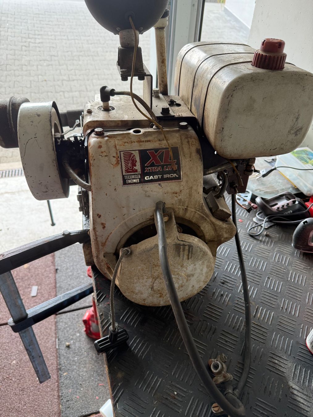 Motoren: 11ps Tecumseh Motor – Defekt aus Schänis von Trojan10