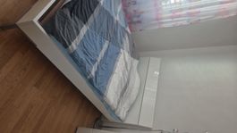 Bettgestell weiss Hochglanz 140x200 cm guter Zustand