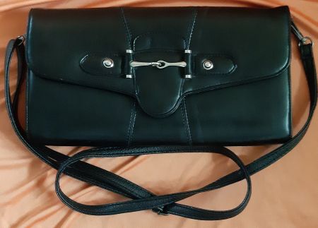 Schöne Damen Handtasche Schwarz