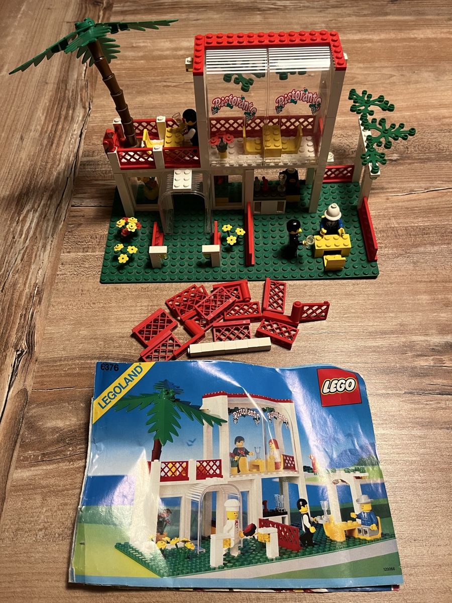 Lego Kit di costruzioni: Lego set 6376 : Breezeway Café – Usato da La Chaux-de-Fonds venduto da sipoee