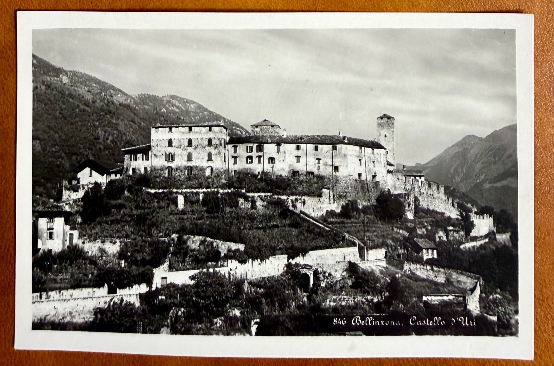 Cartoline postali: Bellinzona - Castello d' Uri - Carte ancienne – Usato da Lutry venduto da Ediego