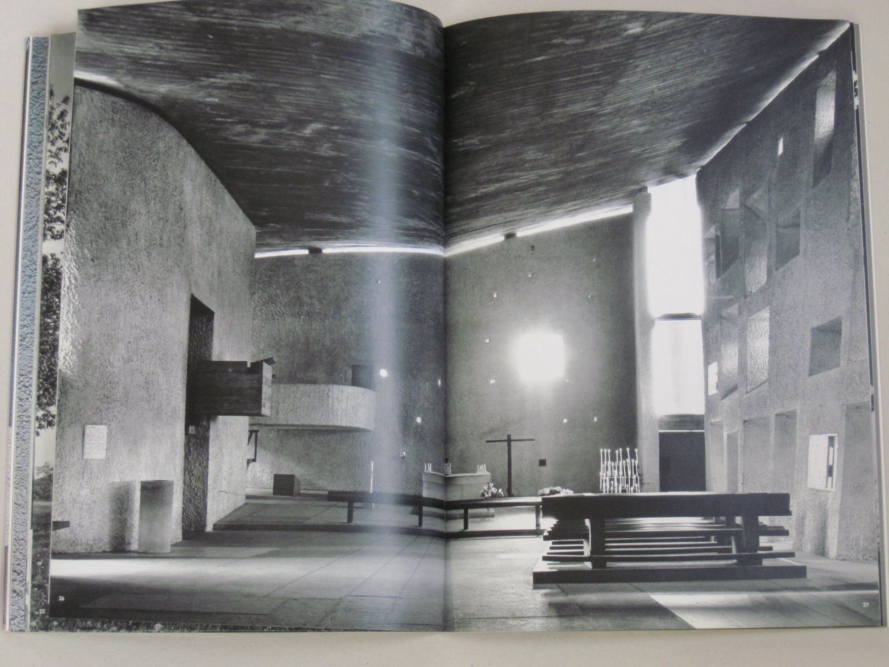 Libri: Le Corbusier Ronchamp – Usato da Feuerthalen venduto da mam_5l7b 7