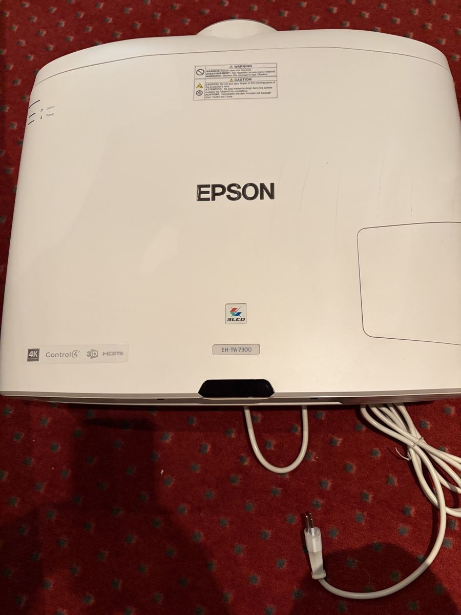 Epson Videoprojektoren: Beamer Epson EH-TW7300 – Gebraucht aus Hellbühl von Jouseli 2
