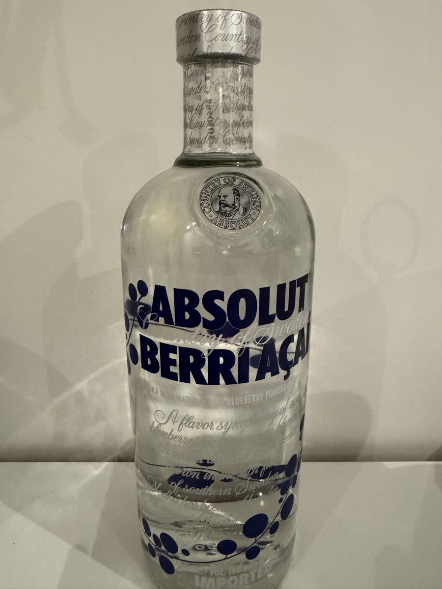 Absolut Vodka Bevande alcoliche: Absolut Vodka Berri Acai 1L Flasche – Nuovo e nell'imballaggio originale da Mettmenstetten venduto da RLR2905