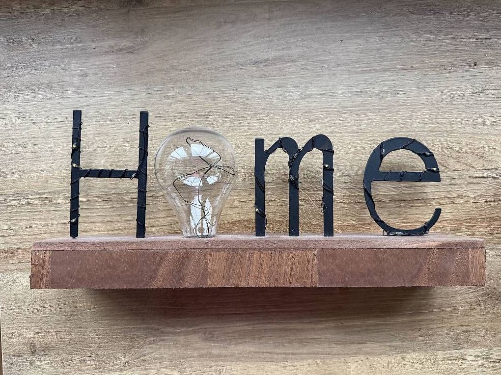 Tutte le decorazioni: Home Licht Schild – Usato da Wädenswil venduto da mar_wt9b 1