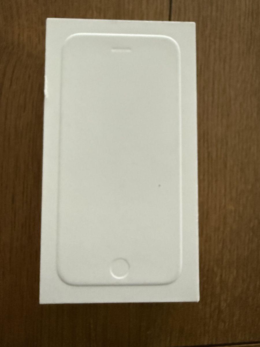 Apple Handys / Smartphones: Apple iPhone 6 und 6s Silber 64GB   – Gebraucht aus St. Gallen von nwh_mh9q 2