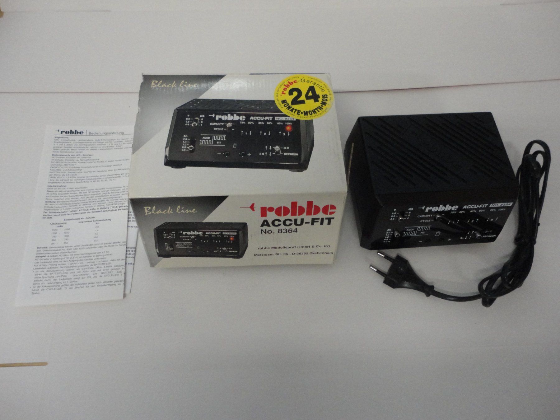 Robbe Accus, Chargeurs & Blocs d'alimentation: Robbe Accu-Fit Ladegerät – Neuf avec emballage d'origine à Horgen par RcModell 2