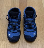 Adidas Terrex Goretex- und Salomon Trekkingschuhe