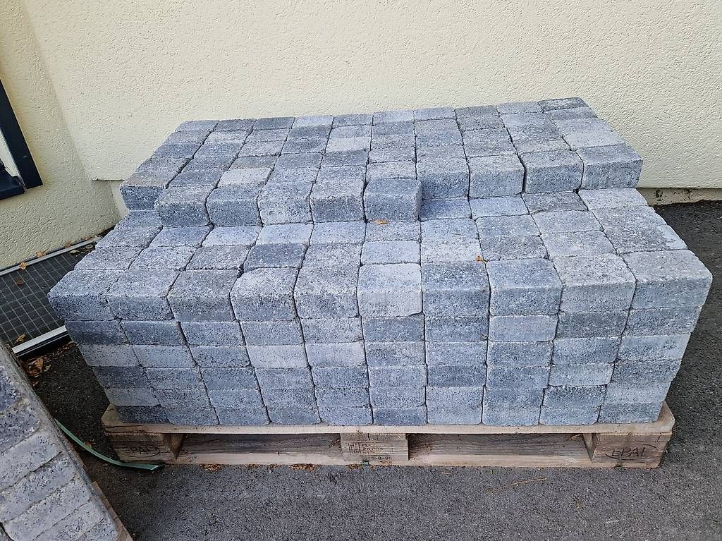 Steine & Dachziegeln: Pflasterstein Tegula – Gebraucht aus St. Erhard von mirca99