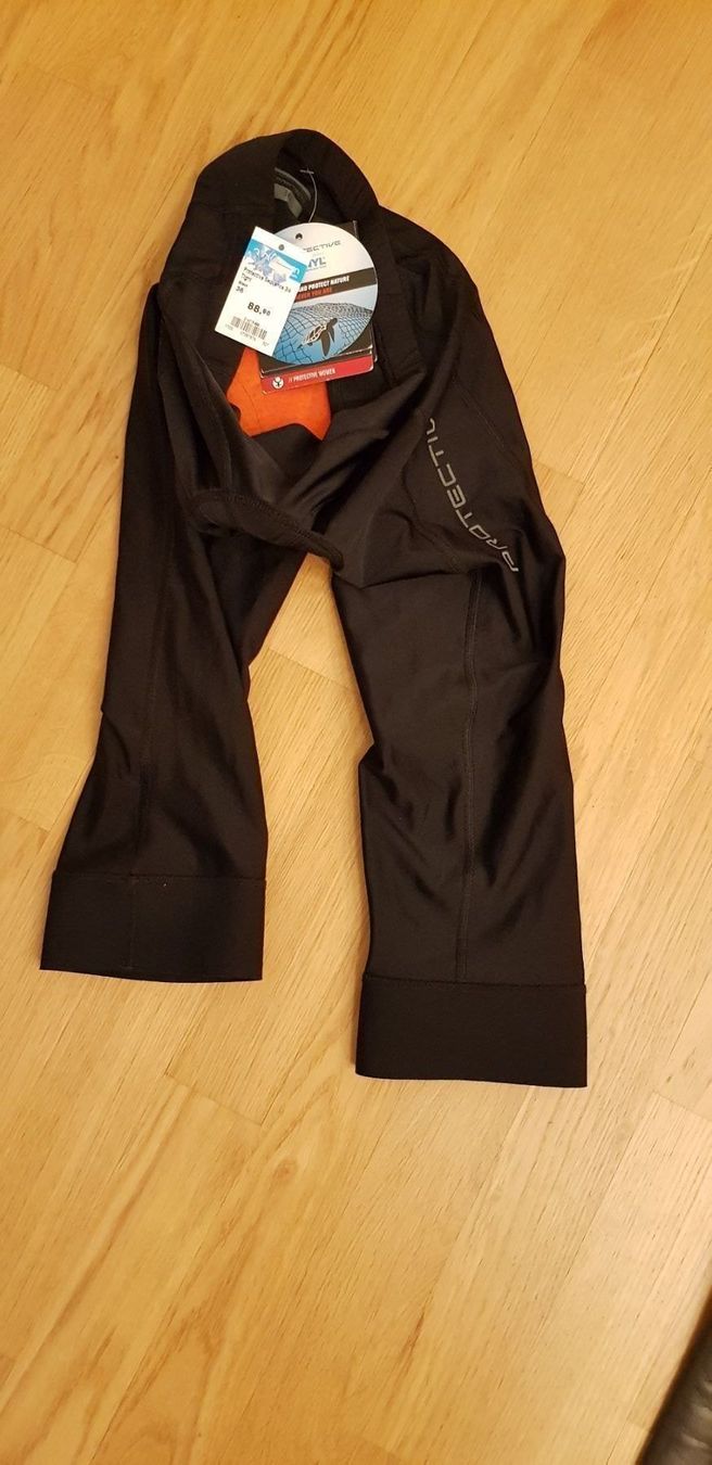 Pantaloni: PROTECTIVE SEQUENCE TIGHT  3/4 DAMEN  36 – Nuovo e nell'imballaggio originale da Kilchberg ZH venduto da boanse 5