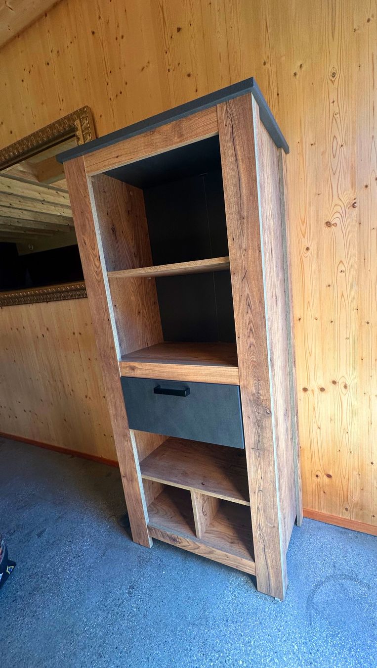 Étagères: Wandregal aus Holz – D'occasion à Zell ZH par Lindalinaa 1