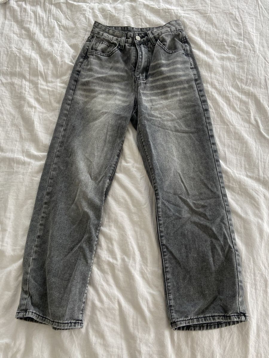 Jeans: Graue Jeans – Gebraucht aus Thun von moa_jkc7 1