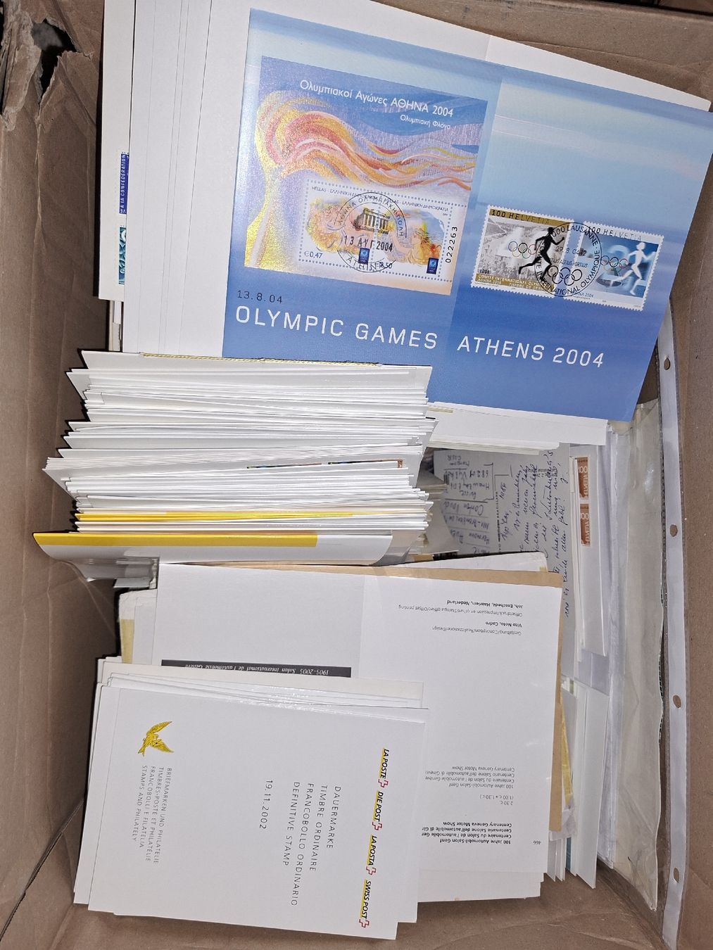 Tutti i francobolli: Kiste ca 8KG Briefmaterial  – Usato da Balgach venduto da SIMEON27 4