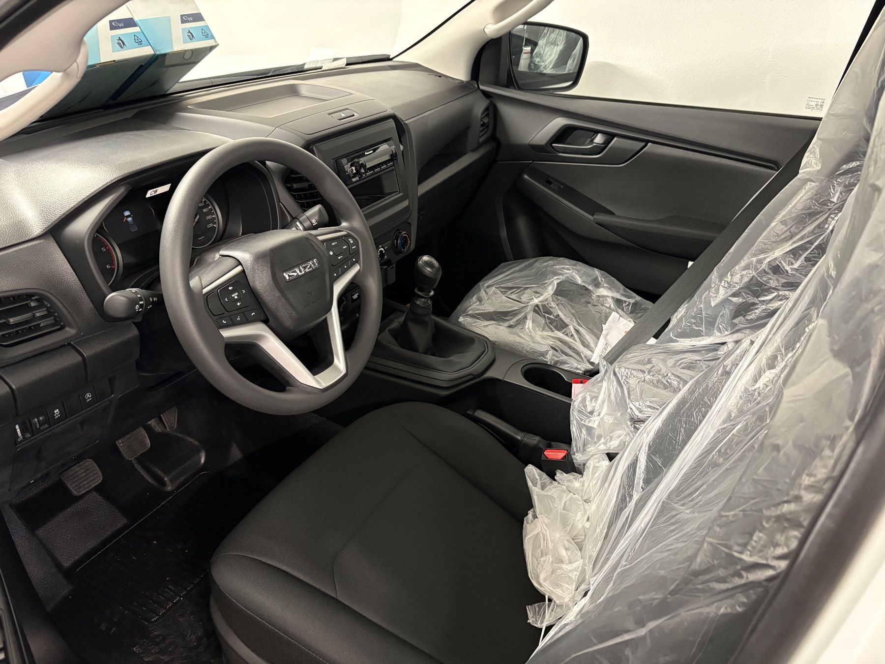 Isuzu Veicoli commerciali: ISUZU D-MAX 1.9 SingleCab N60B 4x4 / PICK-UP SÖPP – Nuovo (secondo la descrizione) da Hasle LU venduto da Mroeoesli0 2