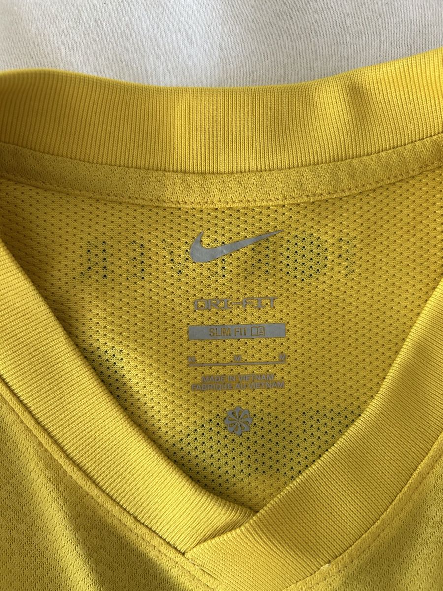 Young Boys Canottiere & Pantaloni: YB-Cuptrikot 2023/24 – Nuovo e nell'imballaggio originale da Steffisburg venduto da jea_j2vh 2