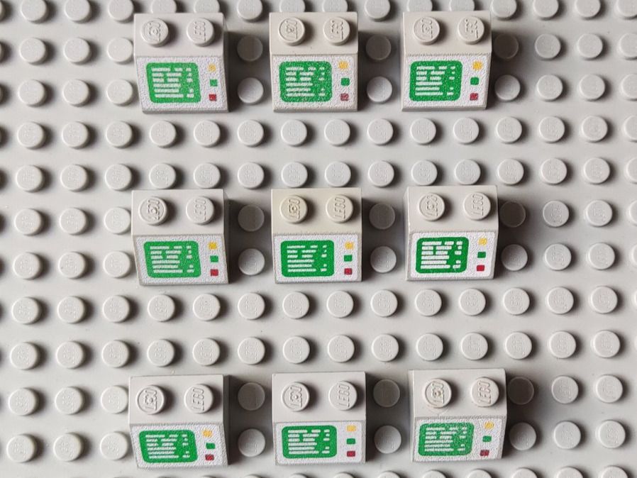 Lego Baukästen: LEGO - 9x Slope Computer Panel - 3039p23 – Gebraucht aus Muhen von Legoholic 1