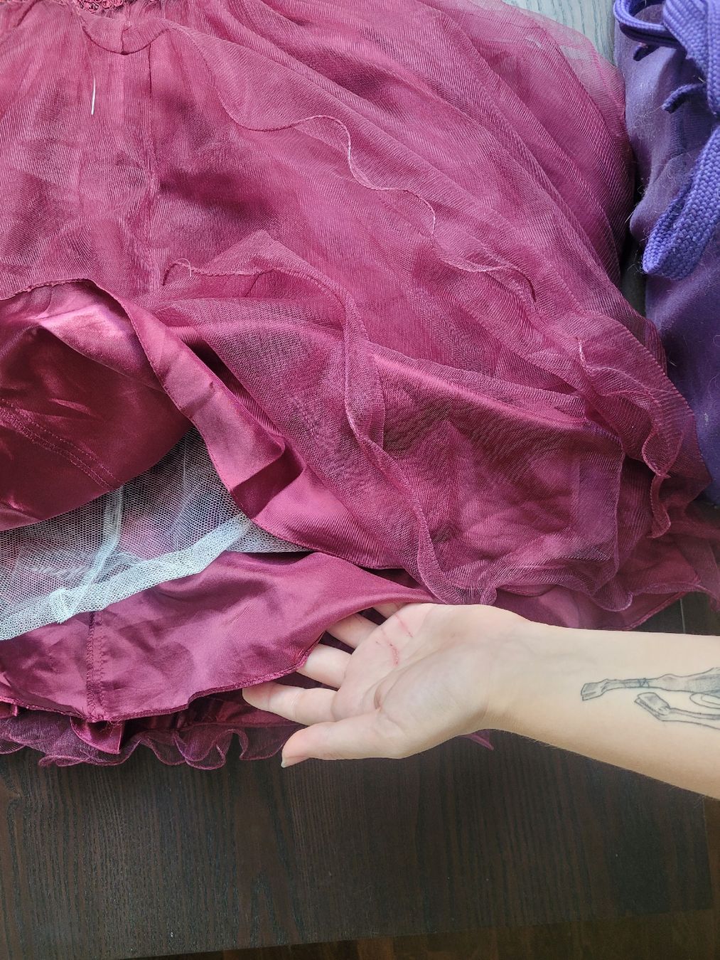 Vestiti: Bordeaux Kleid M – Usato da Hindelbank venduto da Helrune 3