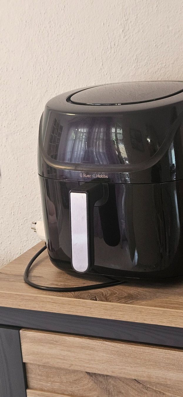 Russell Hobbs Elettrodomestici da cucina: Air Fryer Russell Hobbs – Usato da Schlieren venduto da Disneylover 7