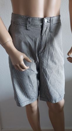 Neue Bench Herren Shorts, gestreift, Gr. 28, Sommer