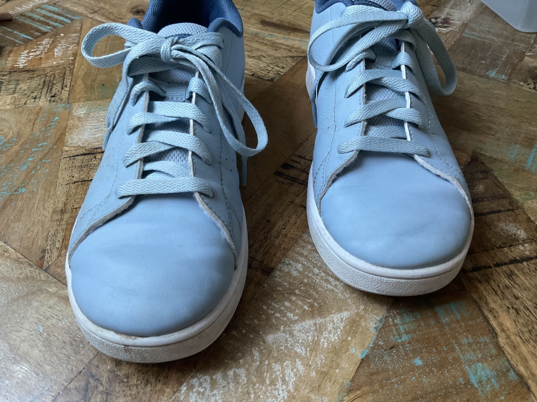 Adidas Chaussures filles: Adidas Sneakers hellblau Gr.36,5 – D'occasion à Bachenbülach par Sybeco 2