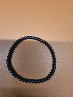 Schickes Armband mit kleinen schwarzen Perlen, neu!