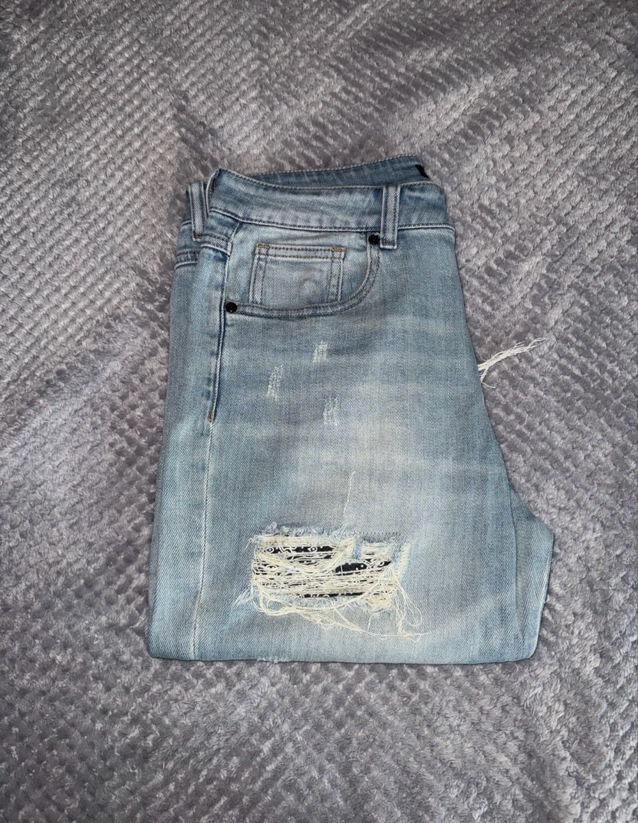 Jeans: Jeans denim déchiré – Gebraucht aus Aigle von ama_n8k2