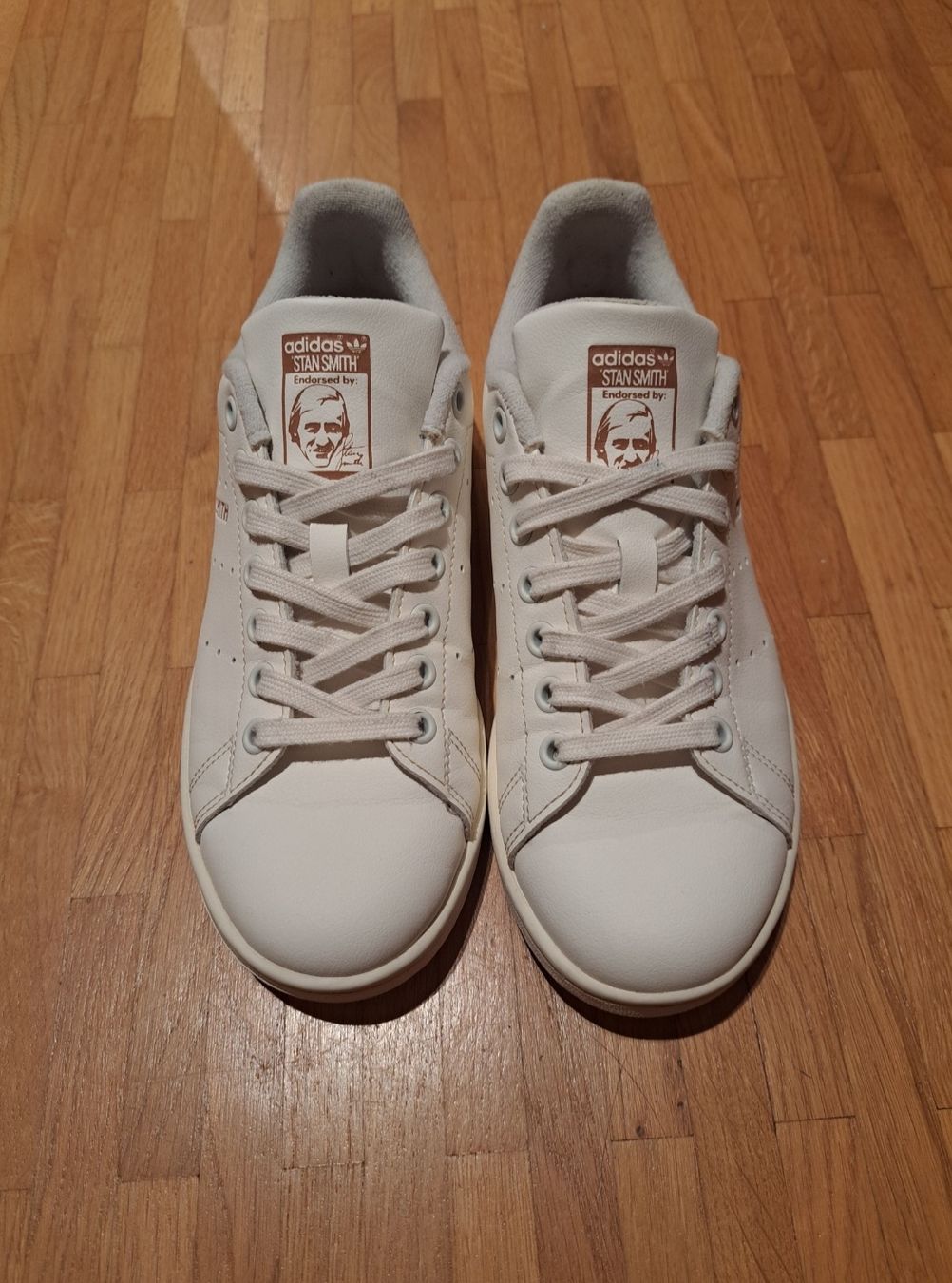 Adidas Scarpe da uomo: Baskets Adidas Stan Smith taille 38.5 – Nuovo (secondo la descrizione) da Fribourg venduto da frozzen-water